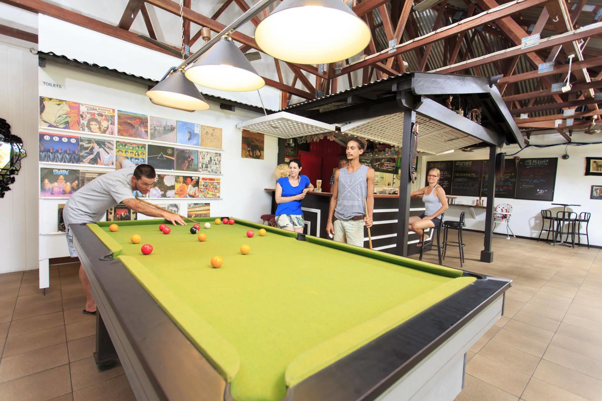 Coral Beach Lodge Port Douglas Esterno foto