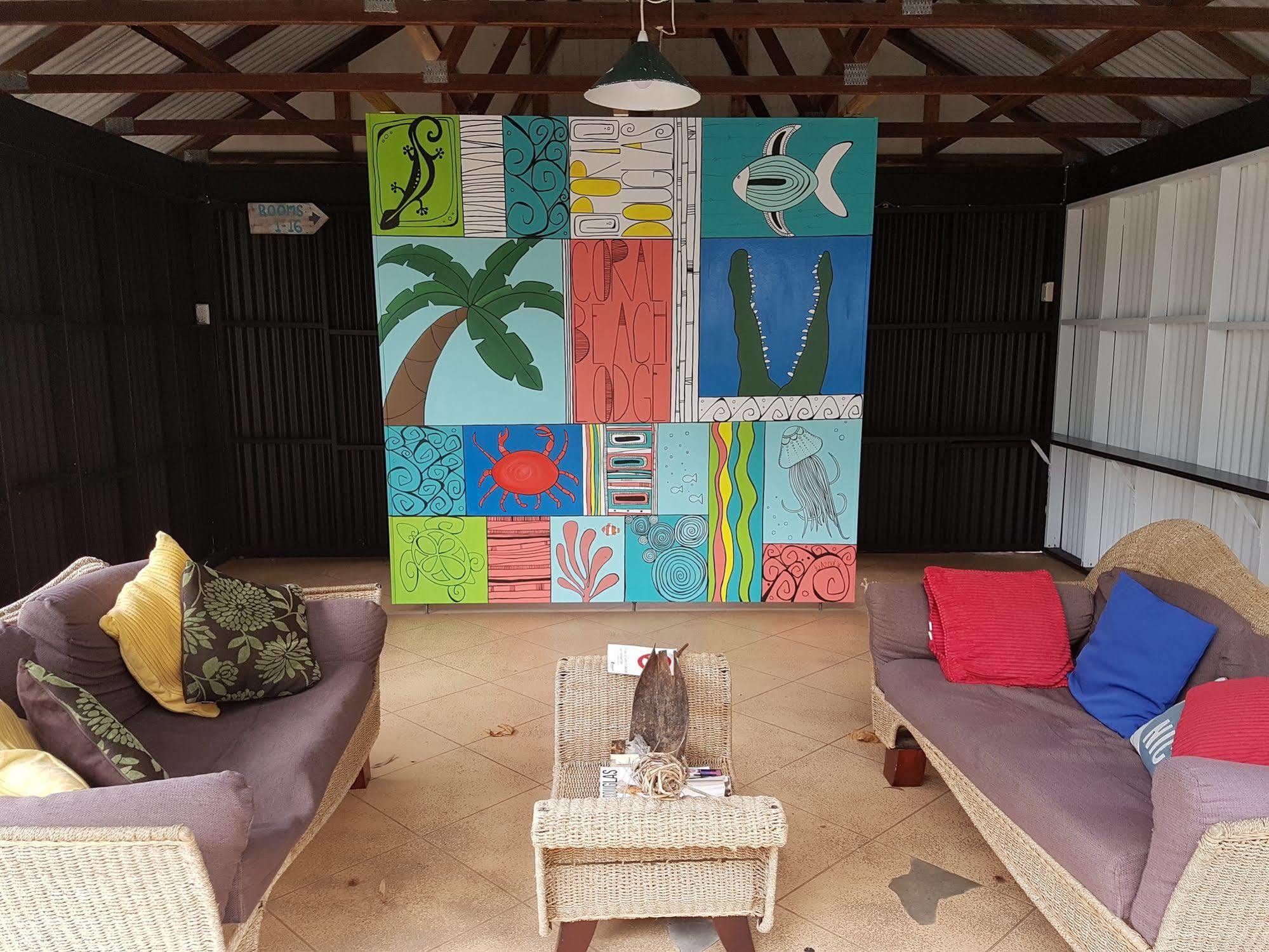 Coral Beach Lodge Port Douglas Esterno foto